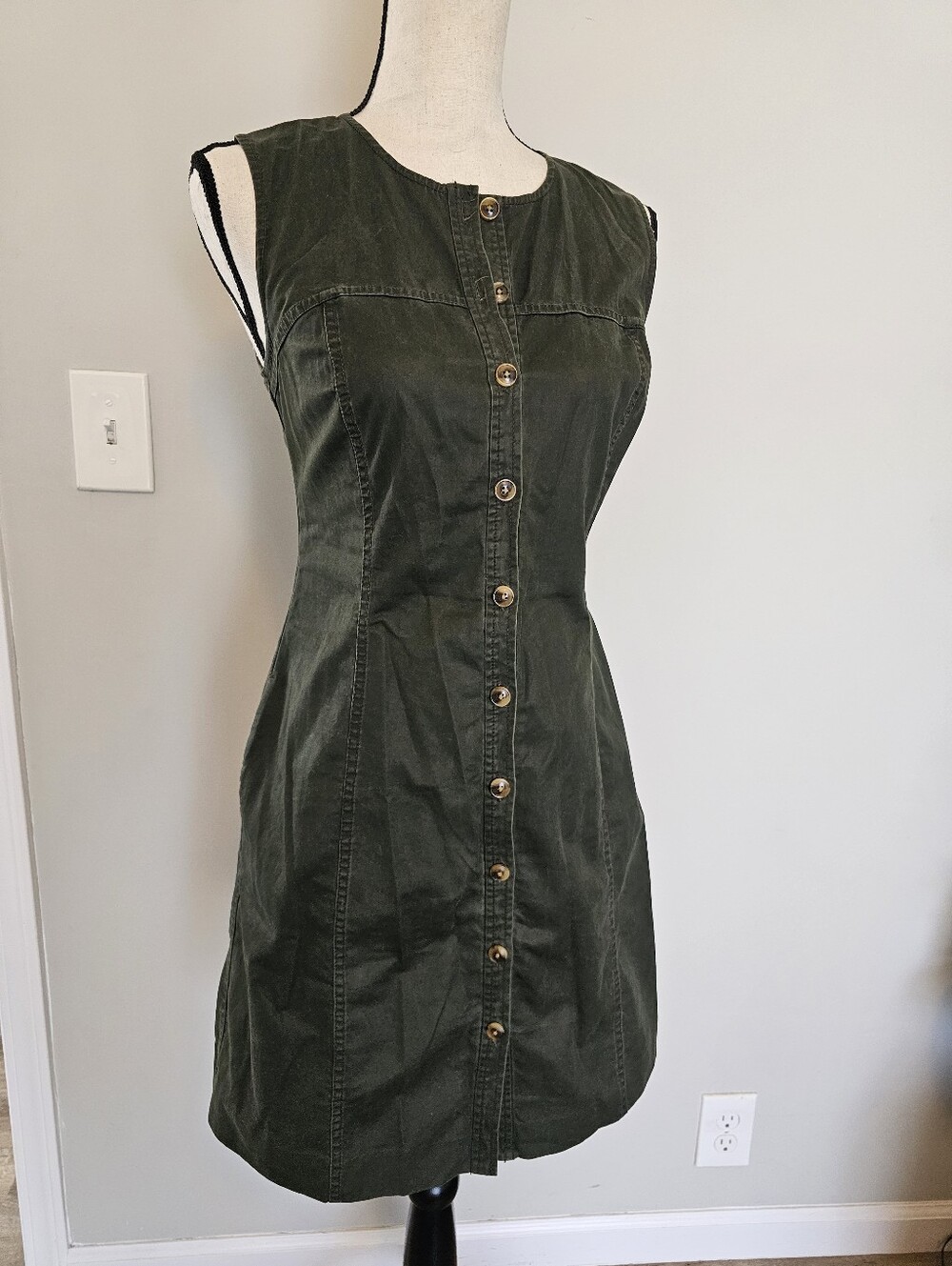 Armani Exchange Olive Green Taliored Waist Sleeveless Button-Front Dress
